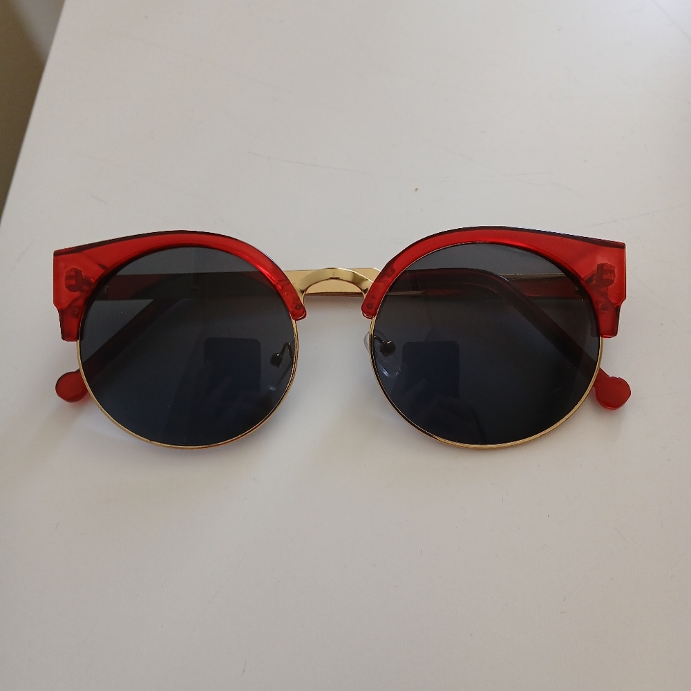 🤯 2/$15 Red Framed Funky Sunglasses